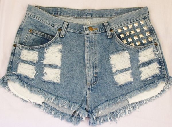 Shorts customizados Rasgados